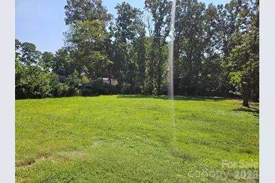 216 Matthews Township Parkway, Matthews, NC 28105 - Photo 3