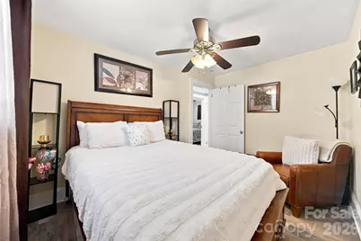 100 30th Avenue NW, Hickory, NC 28601 - Photo 11