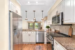 87 Willow Rd, Waynesville, NC 28786 - Photo 11
