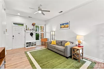 942 Hawthorne Bridge Court, Charlotte, NC 28204 - Photo 7