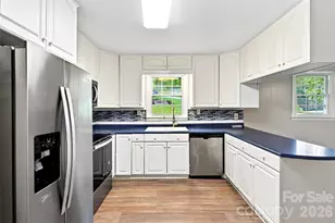 2406 Nix Creek Rd, Marion, NC 28752 - Photo 19