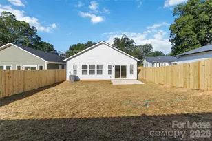 242 Institute St, Mooresville, NC 28115 - Photo 29