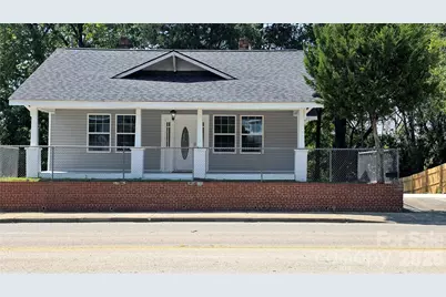 406 S Market Street, Lancaster, SC 29720 - Photo 1