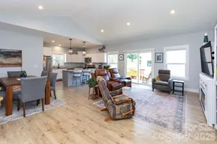 206 Padgettown Rd, Black Mountain, NC 28711 - Photo 5