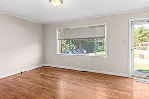 17 Edgewood View Ln, Winston Salem, NC 27127 - Photo 5