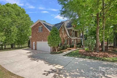 2401 Flagstick Drive, Matthews, NC 28104 - Photo 33