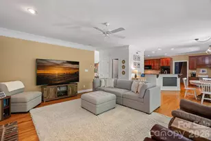 2401 Flagstick Dr, Matthews, NC 28104 - Photo 11