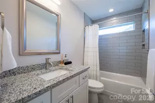 20 Loblolly Ln, Asheville, NC 28803 - Photo 13