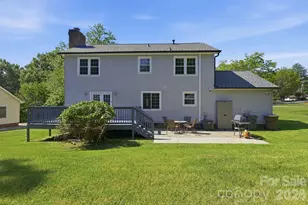 105 Peach Orchard Dr, Greensboro, NC 27455 - Photo 27