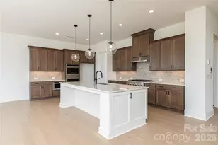 4110 Pinekirk Dr, Charlotte, NC 28269 - Photo 13