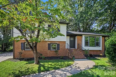 5324 Cheval Place, Charlotte, NC 28205 - Photo 1