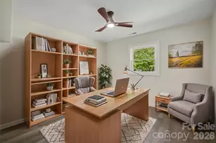 5324 Cheval Pl, Charlotte, NC 28205 - Photo 13