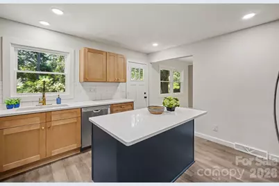 5324 Cheval Place, Charlotte, NC 28205 - Photo 27