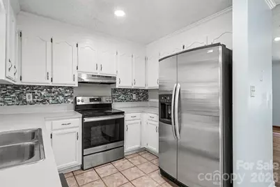 7225 McTeal Place, Charlotte, NC 28262 - Photo 15