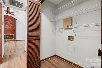 7225 McTeal Place, Charlotte, NC 28262 - Photo 19