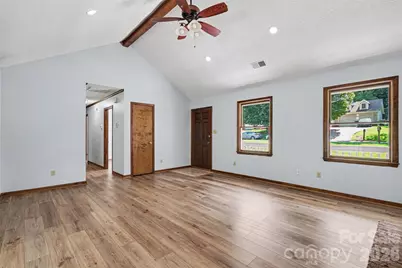 7225 McTeal Place, Charlotte, NC 28262 - Photo 5