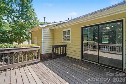 7225 McTeal Place, Charlotte, NC 28262 - Photo 31