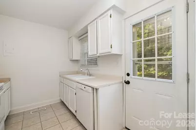 564 Wakefield Drive #B, Charlotte, NC 28209 - Photo 7