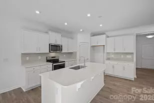 12021 Bradshaw Ct, Charlotte, NC 28278 - Photo 9