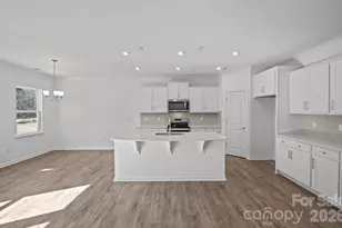 12021 Bradshaw Ct, Charlotte, NC 28278 - Photo 7