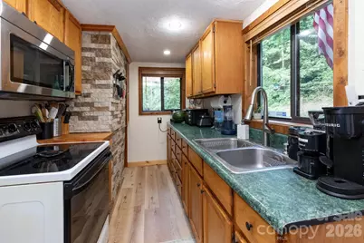 3387 Union Hill Road, Whittier, NC 28789 - Photo 9