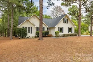 102 Seminole Ct, West End, NC 27376 - Photo 3