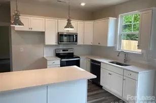 1009 Justice Ave, Charlotte, NC 28206 - Photo 3