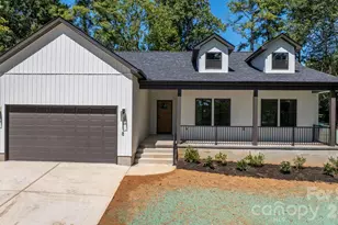 718 W 1st St, Newton, NC 28658 - Photo 37