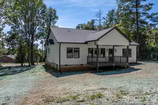 718 W 1st St, Newton, NC 28658 - Photo 43