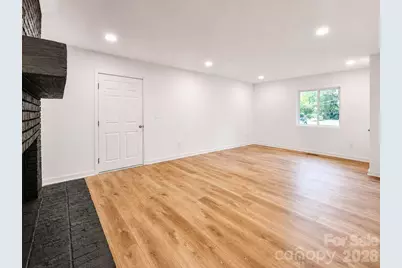 300 King Street, Monroe, NC 28110 - Photo 9