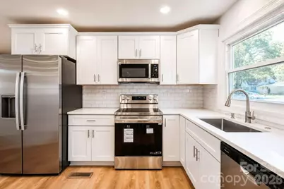 300 King Street, Monroe, NC 28110 - Photo 7