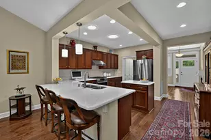 323 Fennel Dun Cir, Biltmore Lake, NC 28715 - Photo 11