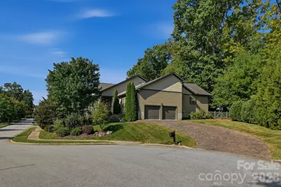 323 Fennel Dun Circle, Biltmore Lake, NC 28715 - Photo 3
