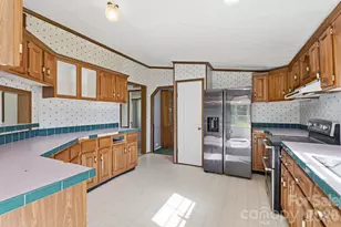 30489 Almond Dr, Albemarle, NC 28001 - Photo 7