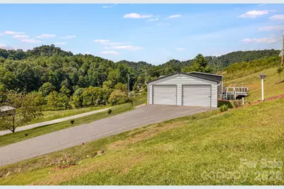 582 John Henry Road, Burnsville, NC 28714 - Photo 35