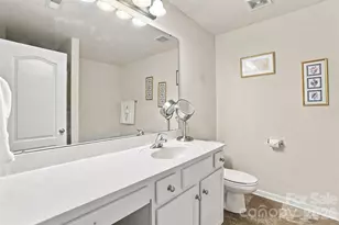 4008 Tulocay Ln, Charlotte, NC 28215 - Photo 25