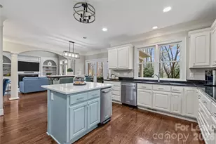 1009 Honors Ct, Waxhaw, NC 28173 - Photo 13