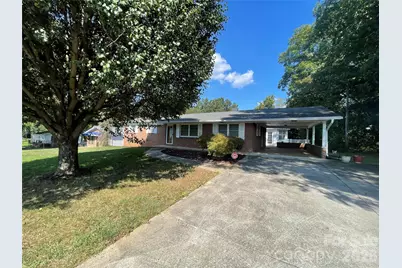 3070 Startown Road, Newton, NC 28658 - Photo 3