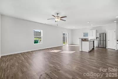 8411 Highgate Drive, Charlotte, NC 28215 - Photo 7