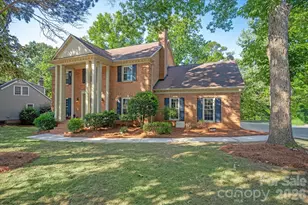 10009 Thomas Payne Cir, Charlotte, NC 28277 - Photo 3