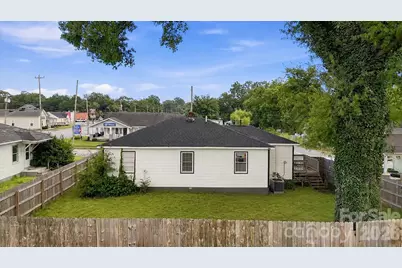 305 Poplar Street, Gaffney, SC 29341 - Photo 17