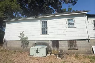 1516 N Aspen St, Lincolnton, NC 28092 - Photo 3