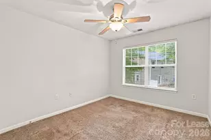 345 Doughton Ln, Charlotte, NC 28217 - Photo 15