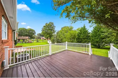 2219 36th Avenue NE, Hickory, NC 28601 - Photo 23