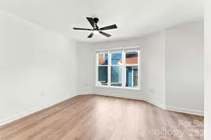 425 W 8th St, Charlotte, NC 28202 - Photo 15