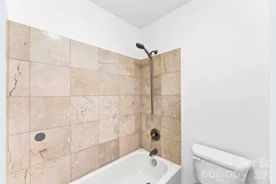 425 W 8th Street #87, Charlotte, NC 28202 - Photo 17