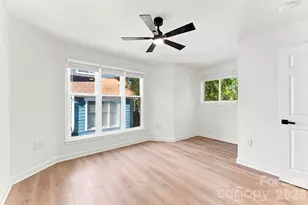 425 W 8th St, Charlotte, NC 28202 - Photo 13