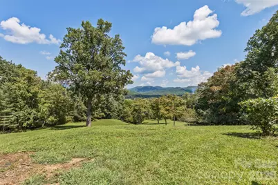 16 Spruce Way, Fairview, NC 28730 - Photo 3