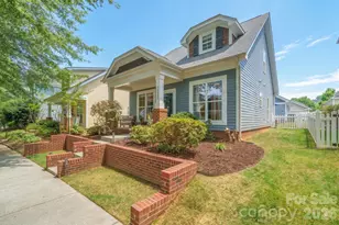 14525 Holly Springs Dr, Huntersville, NC 28078 - Photo 3