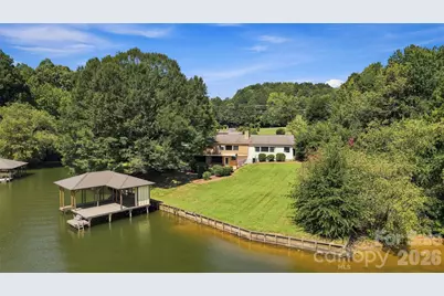 4830 N Center Street, Hickory, NC 28601 - Photo 1